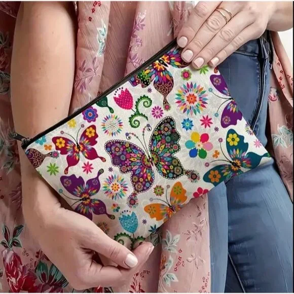 Pretty Floral Makeup Bag - Picture 2 of 3